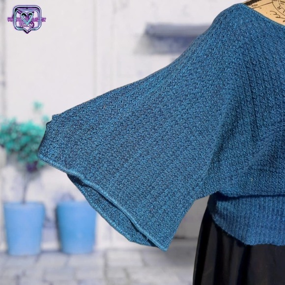 TWO One Two New York Blue Knit Dolman Sleeve Oversized Sweater Medium - Picture 3 of 8